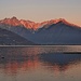 Le ultime luci sull'Alto Lago .....