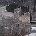 Ruine und Felsen Gebrochen Gutenstein von der Bergseite. Darf nicht mehr beklettert werden!