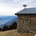 Dall'Alpe Gagèrn scendiamo all'Alpe di Motto
percorso da fare con molta attenzione, ghiaccio, neve ed aperto a valle in alcuni tratti