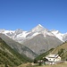 Die Täschalp vor der majestätischen Kulisse des Weisshorn