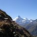 Auch das Matterhorn fügt sich mit etwas Geschick symmetrisch ins Bild