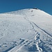 mentre salgono gli sci alpinisti, io prendo a scendere e avviso che la capanna è accessibile e calda