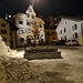 Alter Dorfteil von Scuol - der Schneehaufen täuscht  