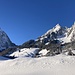 20 min später - der Mond hinter dem Haggenspitz versteckt, dafür mit Gross Mythen