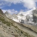 Nach dreieinhalb Stunden kommt endlich die Cabane du Mountet in Sicht