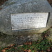 der Gedenkstein für den Anführer der Verteidiger am "Rhomberg-Stein"