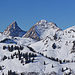 Das Freiburger Matterhorn: Dent de Folliéran. Rechts davon Dent de Brenleire