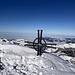 noch liegt das Kreuz nicht unter dem Schnee