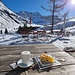 Kaffee und Kuchen auf der Sonnenterrasse desTurrahus