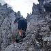 Im "Klettersteig" zur Pfeiser Spitze. Ein Helm hätte sicherlich nicht geschadet!!
