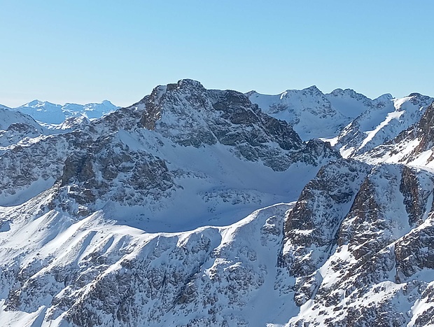 Piz Suvretta herangezoomt