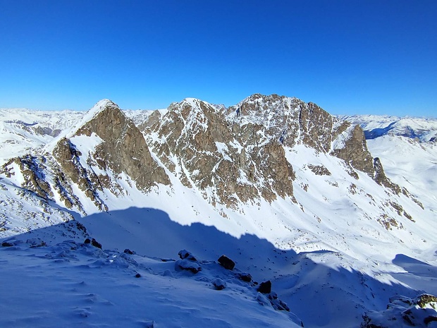 Blick zum Piz Glüna und Piz Saluver