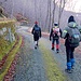 Ci stiamo avvicinando al fondo valle e qui la stradina è più larga e «curata».