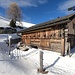 <b>Pausa per un panino all'Alp Viglia (2074 m). </b>