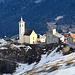 <b>Tornato a Stierva mi prendo il tempo per visitare la bella chiesa parrocchiale di S. Maria Maddalena, che sorge in prossimità di una casatorre di tre piani  del 1275, già dimora dei signori di Stierva Von Stürffis.</b>