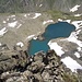 Tiefblick vom Gipfel zum Rinnensee