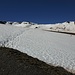 Erster Schneekontakt vor dem Observatorium.