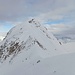 An der Scharte vor dem Steilaufschwung werde ich meine Skier zurücklassen.