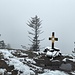 Kreuz auf dem Lohberger Steindl, wo es eine schöne Aussicht geben soll.