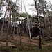 Namenloses Felsenriff mit einzelnen Kletterfelsen die Namen tragen