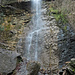 Besuch vom mittleren Schopflibach-Wasserfall.