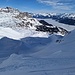 Furggelehang von oben. Den grossen Fels umging ich in einer Rinne links, um oben dann dem leicht ausgeprägten Rücken zu folgen