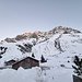 Letzte Sonnenstrahlen an der Bergkette Bruschghorn - Gelbhorn - Schwarzhorn
