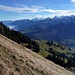 Blick auf Alp Biglera. Der Hang darunter ebenfalls ein hübscher.