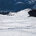 nach mehr als einer Stunde Pause gehts durch den aufgeweichten Sulzschnee, recht wild und rutschig diesen Hang hinunter.