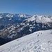 die "Skitüreler" bei der Abfahrt zurück, nun habe ich den Gipfel noch ca. eine halbe Stunde für mich alleine, bevor ich absteige. Insgesamt habe ich auf dem Gipfel 17 "Skitüreler" gezählt.