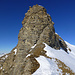 Vom Sattel 2389 kann der erste Turm des Giferspitz S-Grats zum Glück mit Ski E umgangen werden...