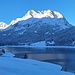 Immer wieder schön: Morgensonne am Fluebrig und dunkler See