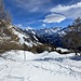 L'arrivo della funivia di servizio alla capanna (la baracca in legno a destra)