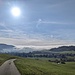 Unten wabert der Nebel gefährlich vom Bodenseebecken herauf, wir sind ihm gerade so entkommen.