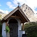 Zurück bei der Hanauer Hütte kommt sogar noch etwas die Sonne raus