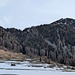 Beim Start in Sufers mit Blick aufs heutige Gipfelziel. Der höchste Punkt ist hier nicht sichtbar.