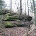 Hier am letzten Felsen des Höhenrückens fand ich eine Möglichkeit, relativ bequem ganz hinauf zu gelangen.