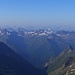 An der Scharte des Venediger Westgrats tut sich der Blick nach Süden in die Dolomiten auf