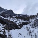 base della via Feel Free (la partenza nella lingua di neve leggermente sulla destra)