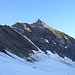 Im Nordgrat der Rötspitze (linksseitig) sind schon die etwas steileren Gratpassagen erkennbar