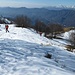 Sul versante nord delle cima del Mottarone troviamo neve che fortunatamente, grazie all’esposizione, è ancora portante e quindi non si sprofonda. 