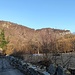 si prosegue salendo verso il Santuario della Madonna del Sasso (visibile in alto a destra)