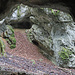 Blick aus dieser Höhle zu einer weiteren Höhle, welche entlang von einem Fixseil gut erreichbar ist.
