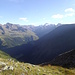 Am kleinen Sattel auf 2610m. Aussicht zur Weißkugel.
