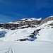 Sommerweg zur Lämmerenhütte etwa in Bildmitte