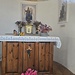 Altare alla cappellina prima dell' Alpe Cermine
