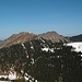 Auf dem Kamm zum Hirschbühel mit Blick zu Kienjoch u. Co.