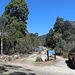 Parkplatz an der O'Neills Road mit meinem Ford Everest, der auf der zweiten Forststrasse schon einen Plattfuss bekam.