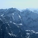 In mezzo alla foto, a destra della cima del Gelato c^è il mega canalone fatto nel 2020 con Igor. Vedi relazione: [https://f.hikr.org/files/4053748l.jpg]