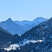 Säuling (2047 m) und Ammergauer Kreuzspitze (2185 m).